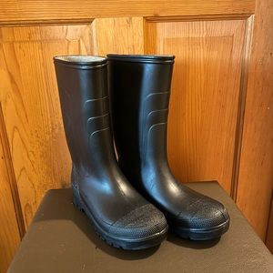 Black Rain Boots